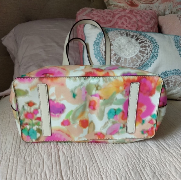 Kate Spade New York Large Vegan Leather City Streets Spring Floral Tote Handbag - Picture 10 of 12